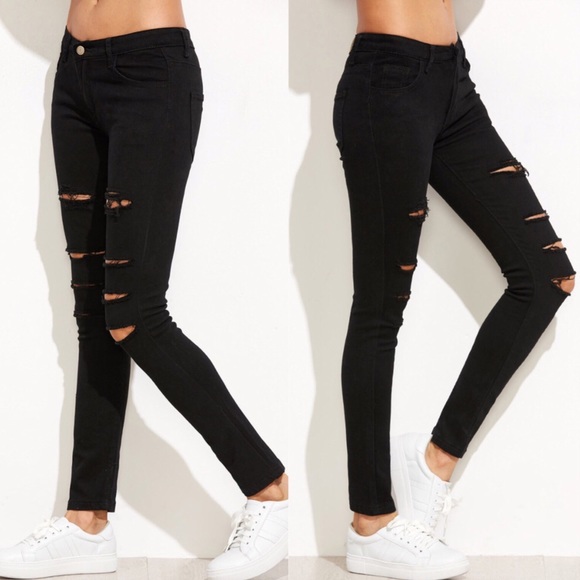 ✨New Item-Ripped Black Skinny Jeans - Picture 2 of 2